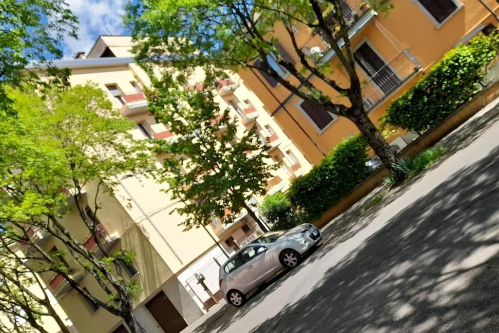 Civico 84 Appartamento Modena Esterno foto